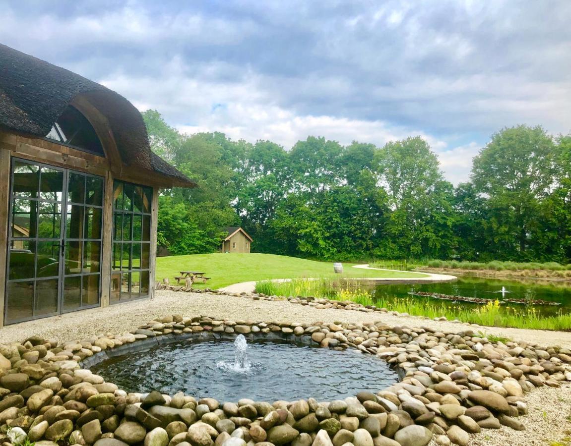 Landhuis Hotel De Hilkensberg Broekhuizen  Экстерьер фото