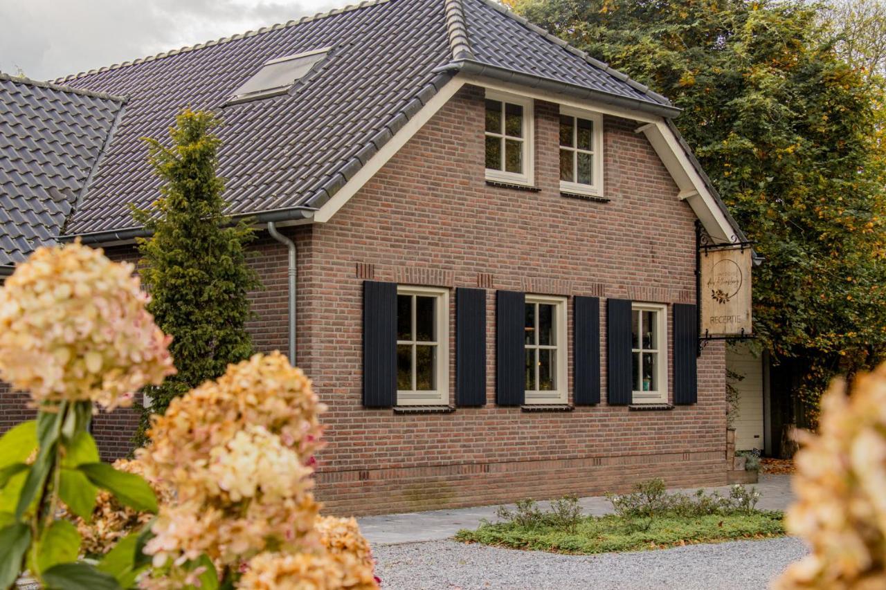 Landhuis Hotel De Hilkensberg Broekhuizen  Экстерьер фото